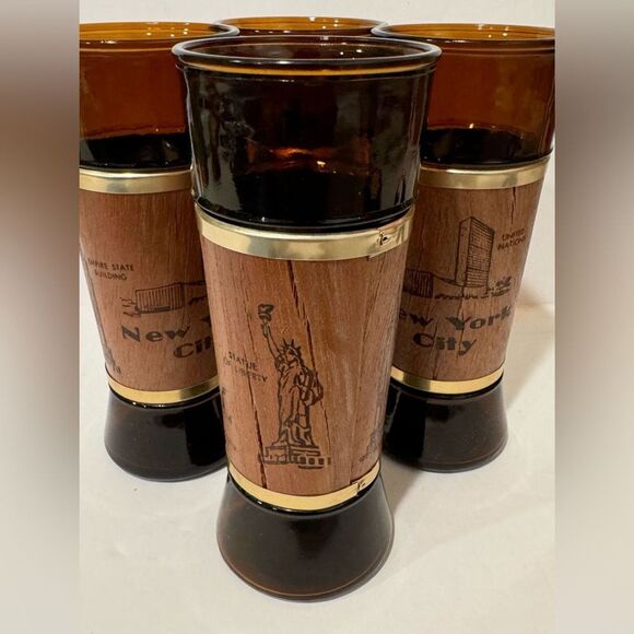 Set of 4 Vintage Siesta Ware New York City Glasses with Walnut Wood Jacket - Picture 4 of 9